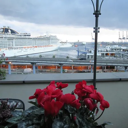 Bed & Breakfast La Terrazza Sul Porto Genova