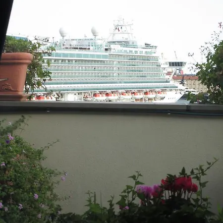 Bed and Breakfast La Terrazza Sul Porto